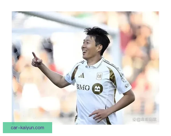 孙兴慜在热刺更衣室的领导作用持续得到认可与肯定